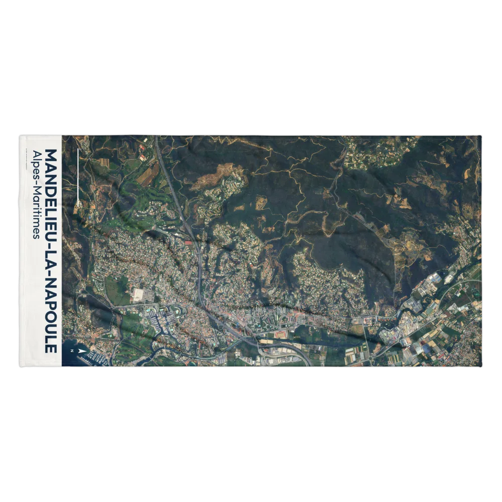 Serviette de plage — vue aérienne de Mandelieu-la-Napoule