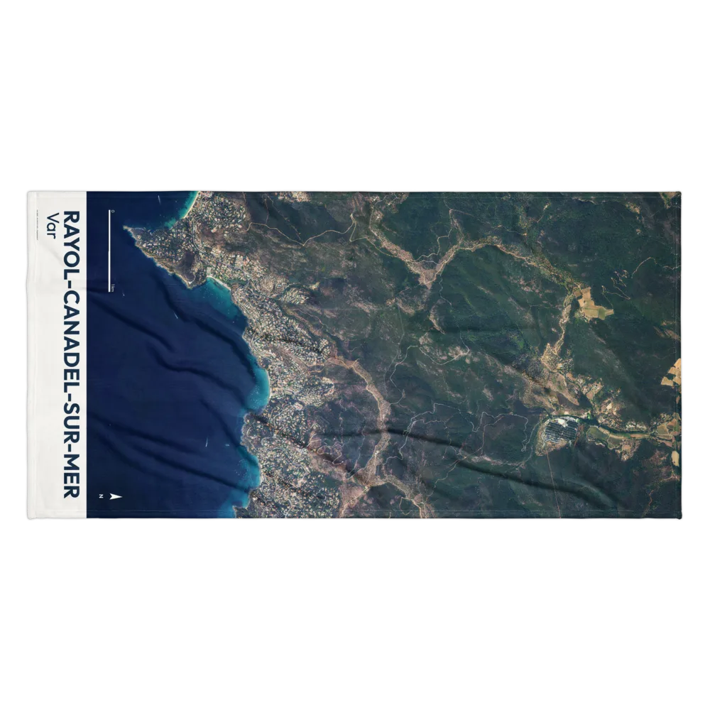 Serviette de plage — vue aérienne de Rayol-Canadel-sur-Mer