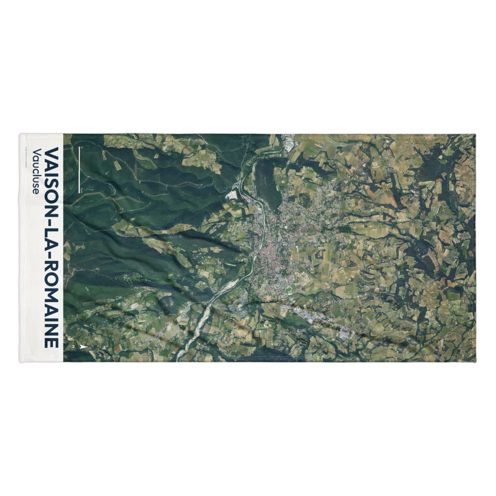 Serviette de plage — vue aérienne de Vaison-la-Romaine