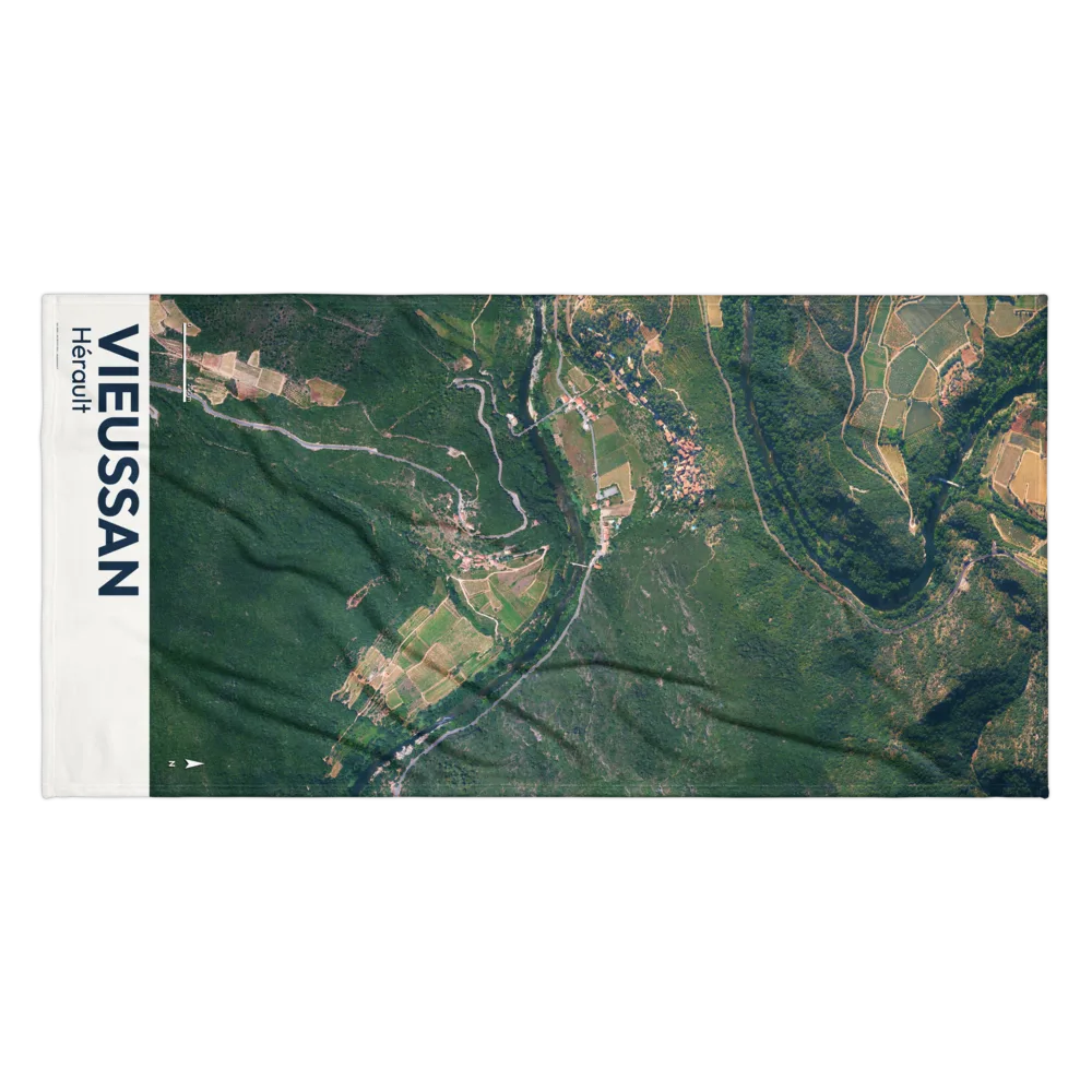 Serviette de plage — vue aérienne de Vieussan