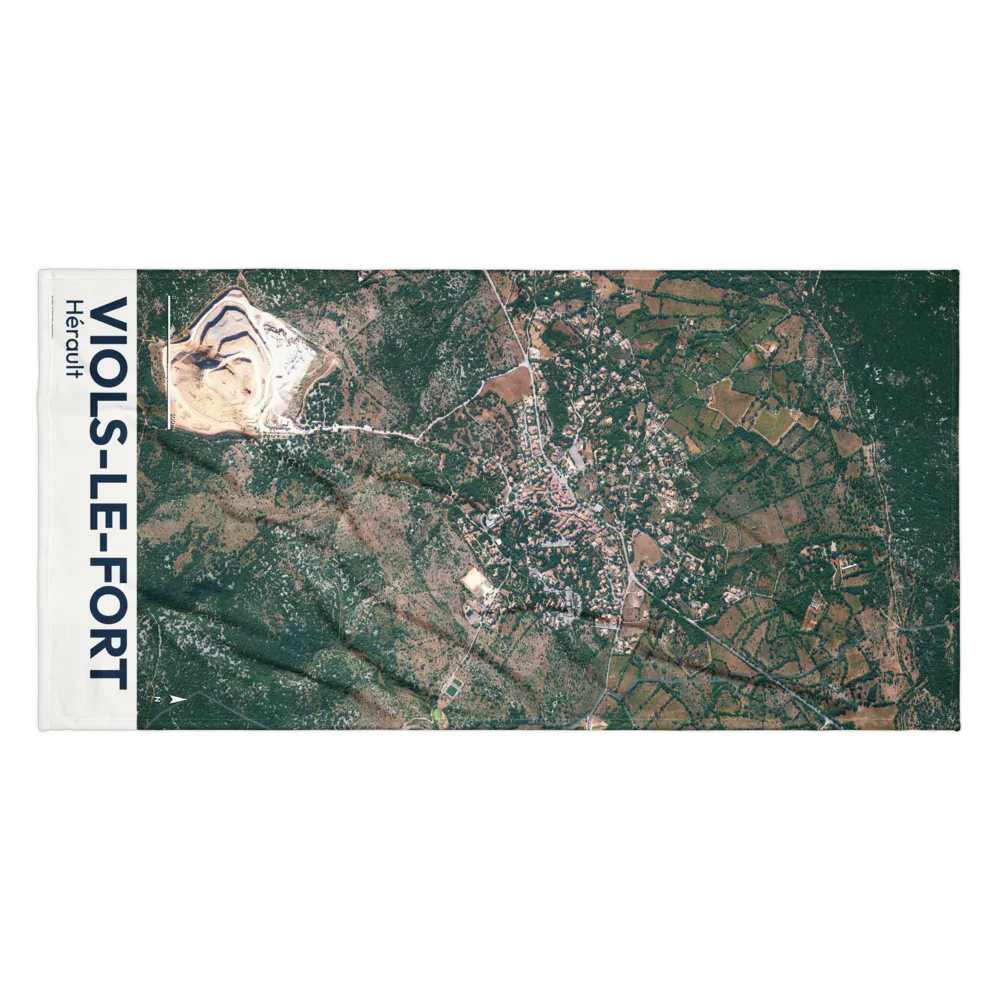 Serviette de plage — vue aérienne de Viols-le-Fort