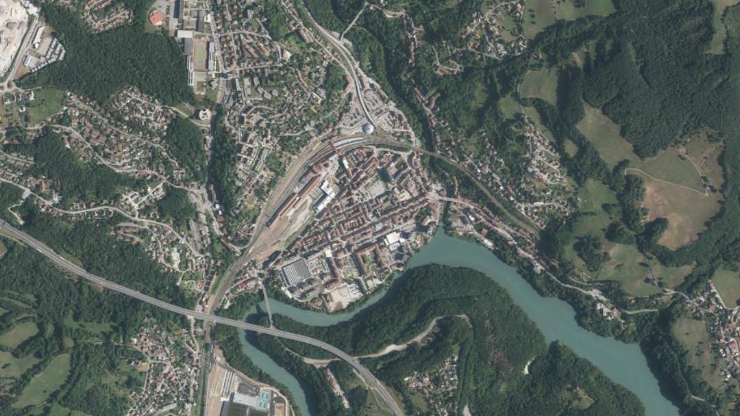 Photo 4 — Valserhône, Ain (01200)