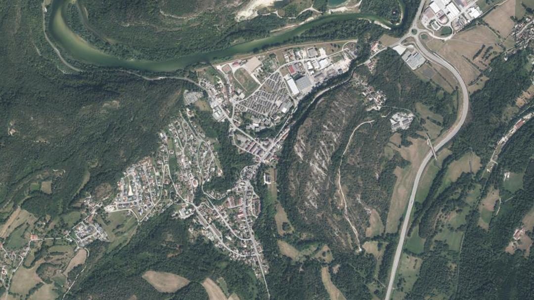 Photo 4 — Dortan, Ain (01590)