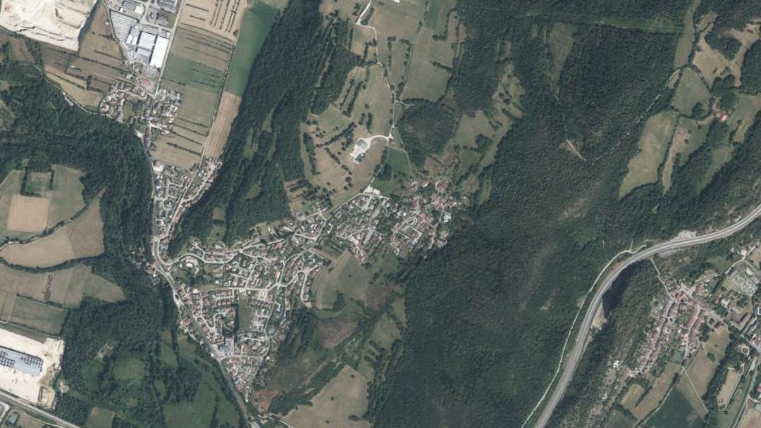 Photo 2 — Béard-Géovreissiat, Ain (01460)