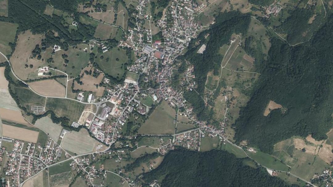 Photo 4 — Jujurieux, Ain (01640)