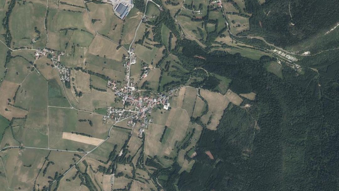 Photo 2 — Lantenay, Ain (01430)