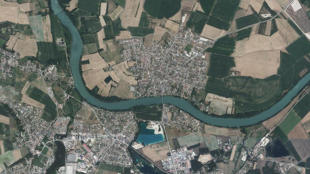 Photo 3 — Loyettes, Ain (01360)