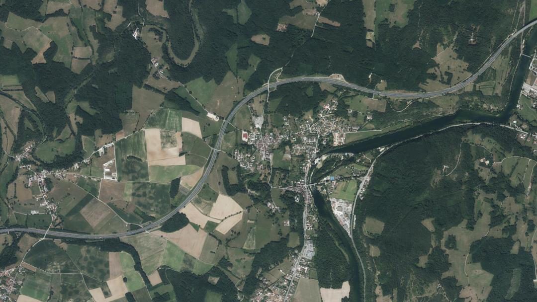 Photo 2 — Neuville-sur-Ain, Ain (01160)