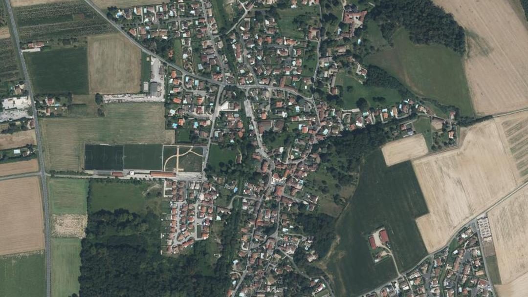 Photo 3 — Parcieux, Ain (01600)