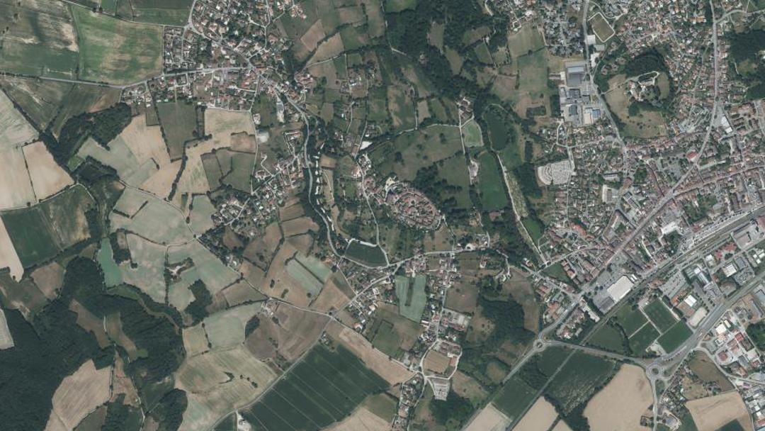 Photo 16 — Pérouges, Ain (01800)