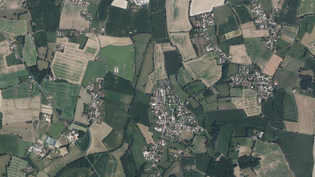 Photo 4 — Saint-Julien-sur-Veyle, Ain (01540)