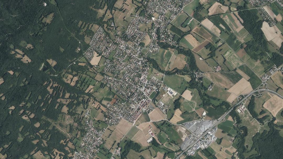 Photo 4 — Thoiry, Ain (01710)