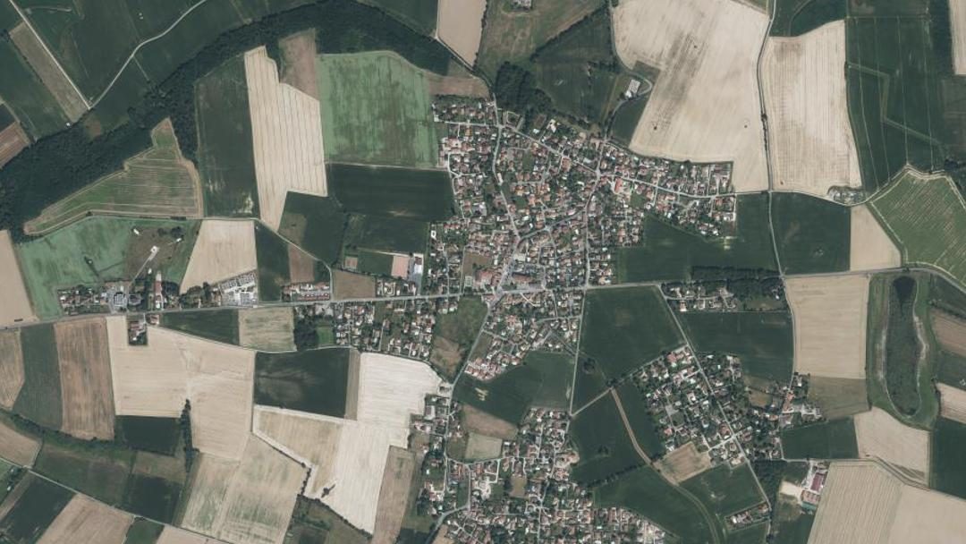 Photo 2 — Tramoyes, Ain (01390)