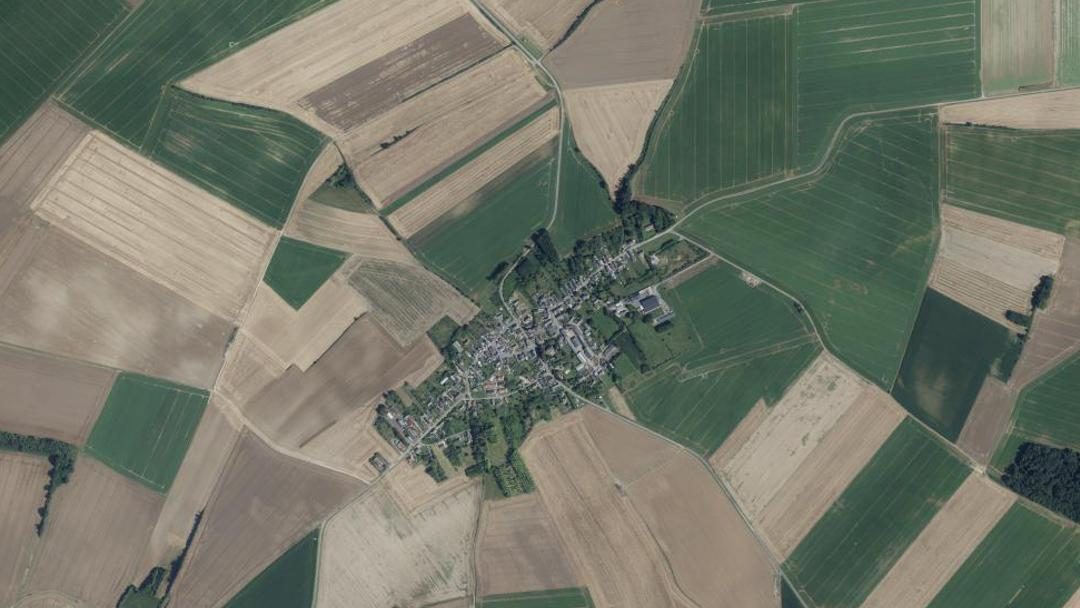 Photo 2 — Montigny-sur-Crécy, Aisne (02270)