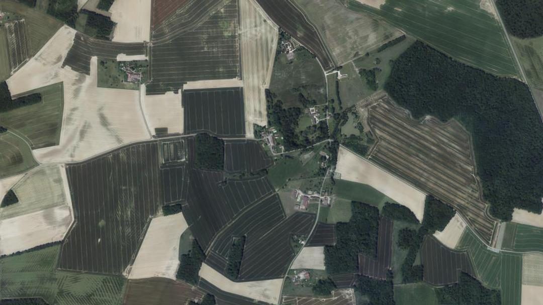 Photo 2 — Rozoy-Bellevalle, Aisne (02540)