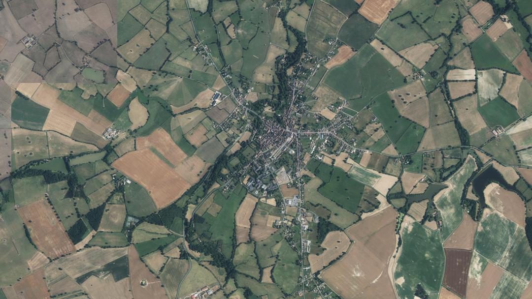 Photo 2 — Ainay-le-Château, Allier (03360)