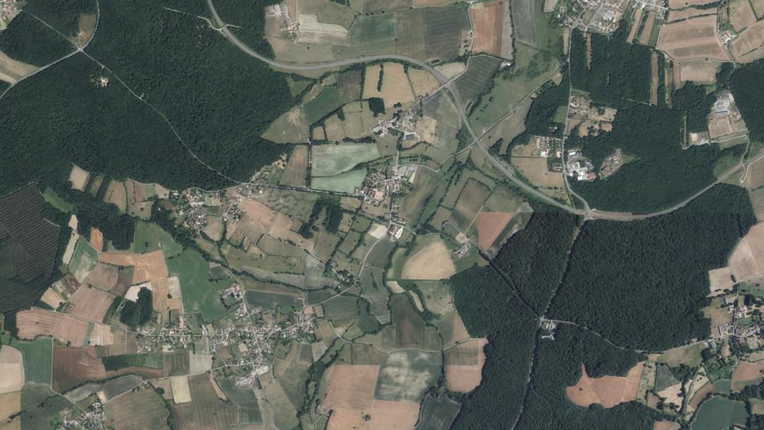 Photo 2 — Brugheas, Allier (03700)