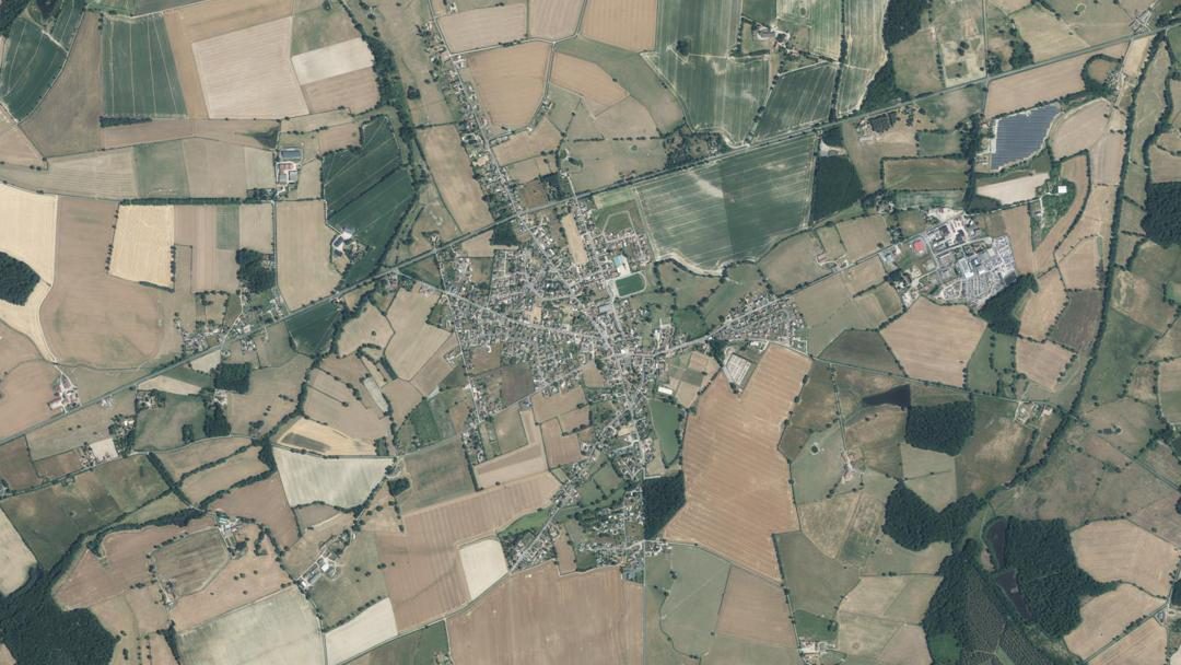 Photo 2 — Lusigny, Allier (03230)