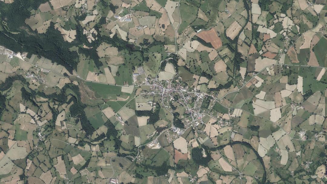 Photo 2 — Marcillat-en-Combraille, Allier (03420)