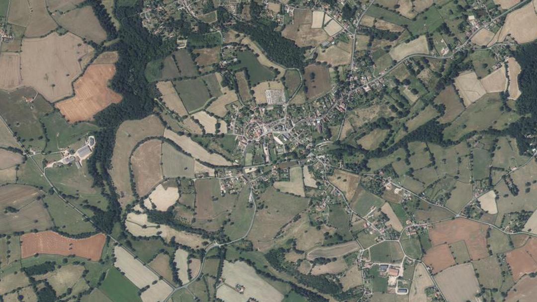 Photo 2 — Montvicq, Allier (03170)