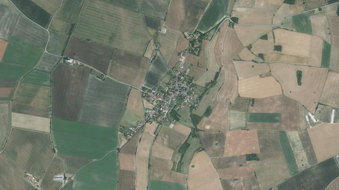 Photo 2 — Ussel-d'Allier, Allier (03140)