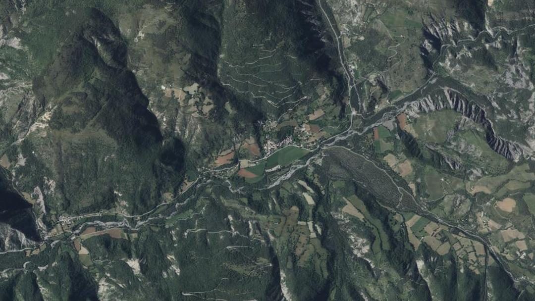 Photo 2 — Bayons, Alpes-de-Haute-Provence (04250)