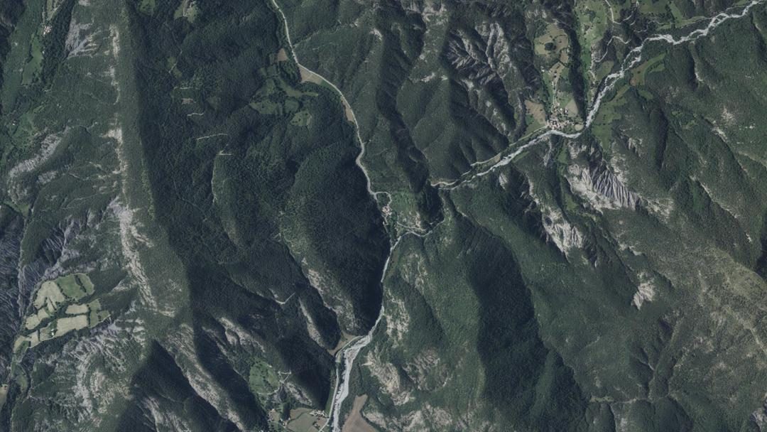 Vue de Beaujeu, Alpes-de-Haute-Provence (04420)