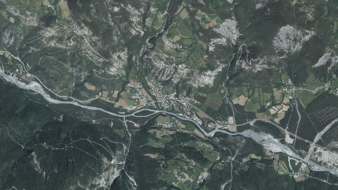 Photo 2 — Les Thuiles, Alpes-de-Haute-Provence (04400)