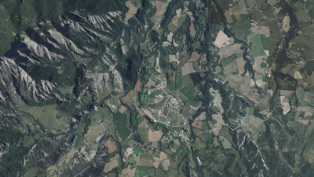 Photo 2 — Turriers, Alpes-de-Haute-Provence (04250)