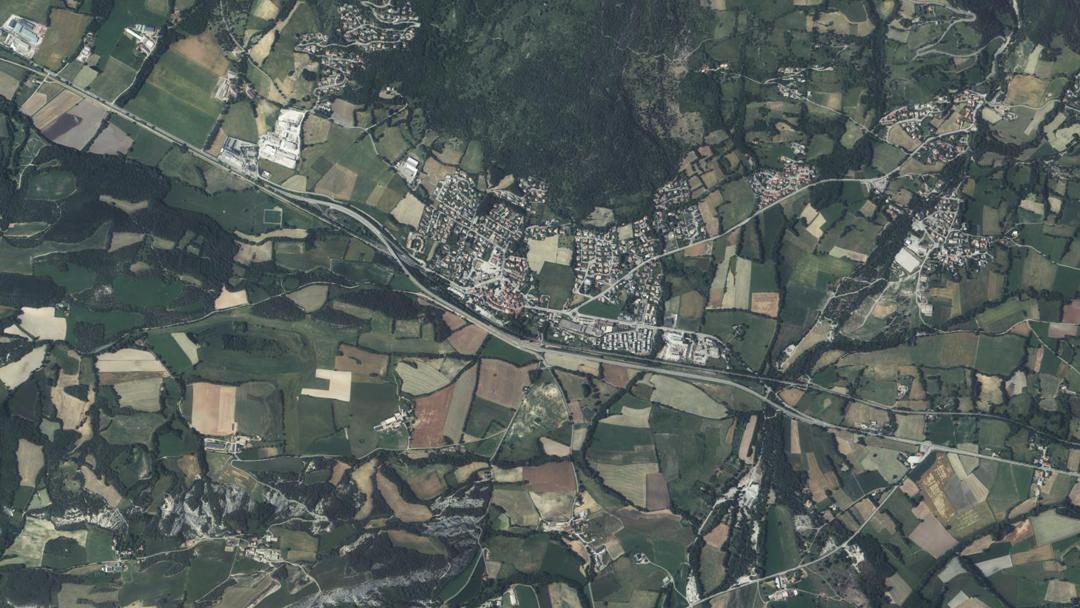 Photo 2 — La Bâtie-Neuve, Hautes-Alpes (05230)