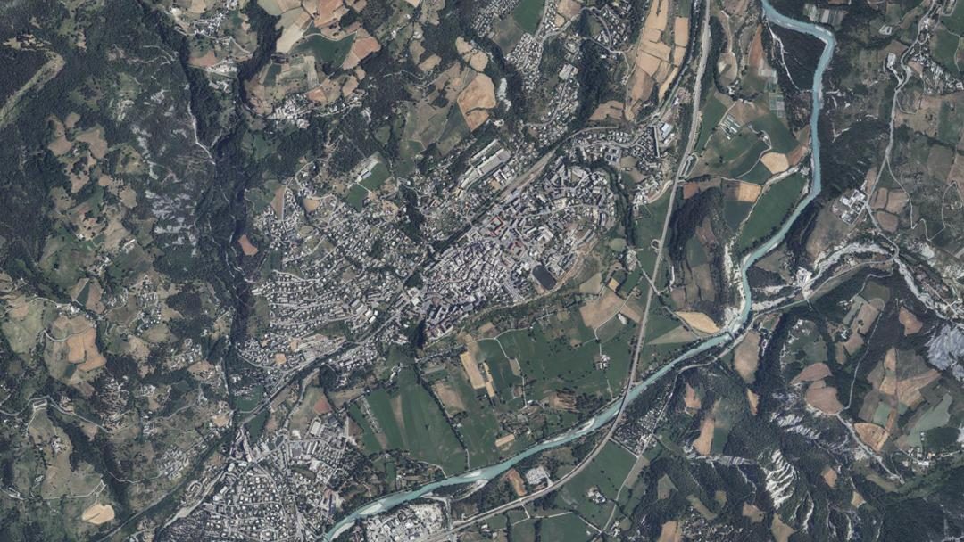 Photo 6 — Embrun, Hautes-Alpes (05200)