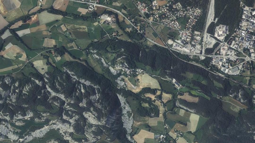Photo 4 — Montgardin, Hautes-Alpes (05230)