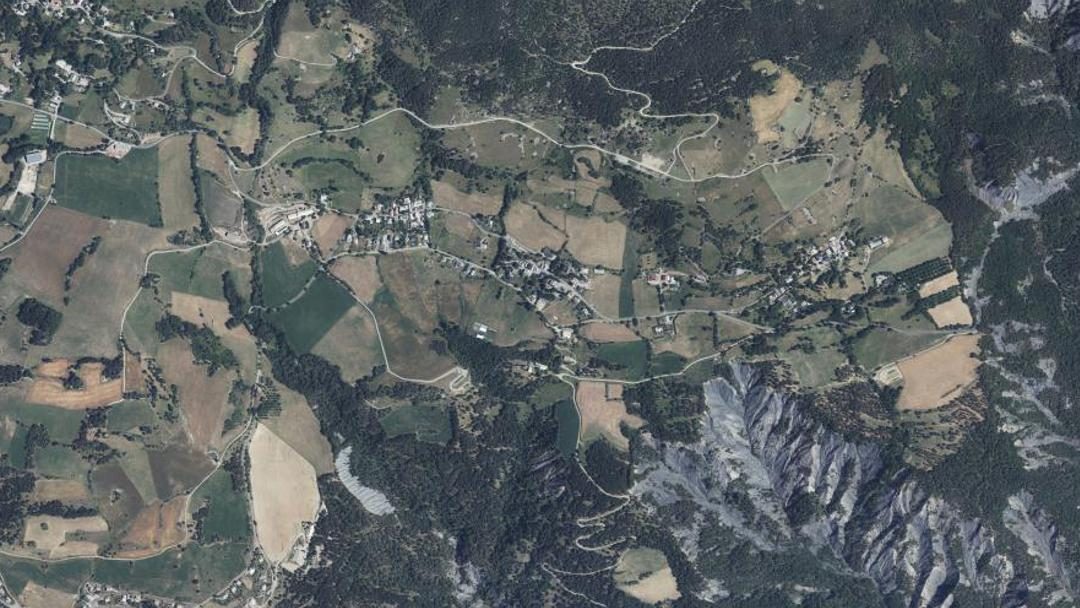 Photo 2 — Puy-Sanières, Hautes-Alpes (05200)