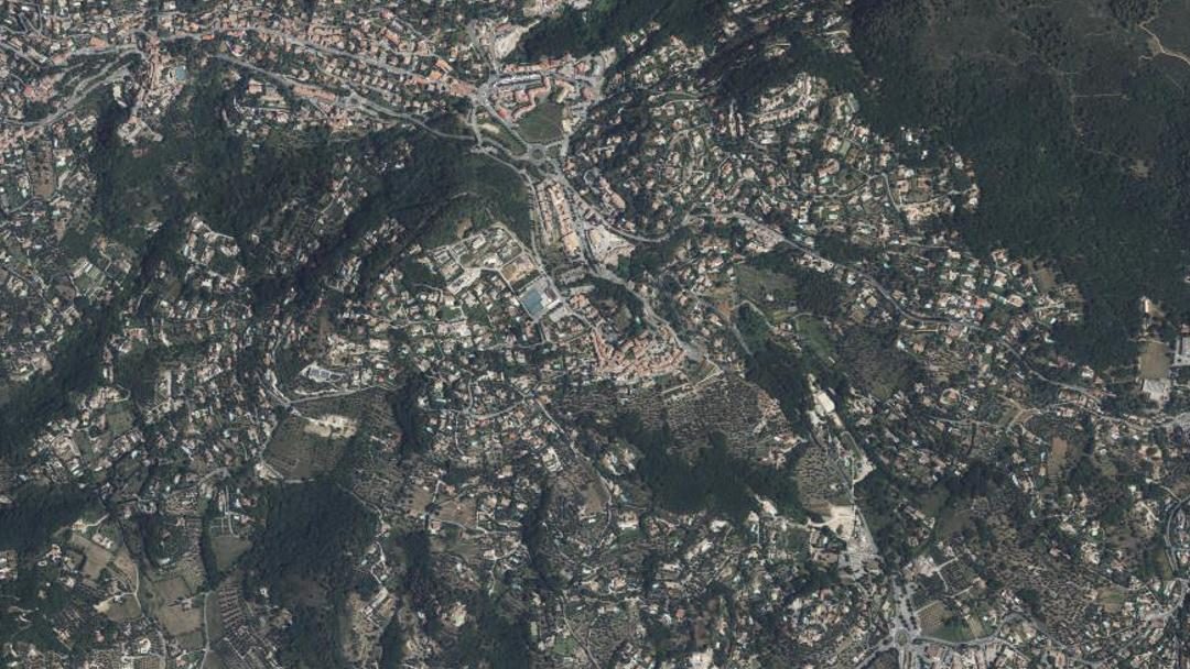 Photo 3 — Châteauneuf-Grasse, Alpes-Maritimes (06740)