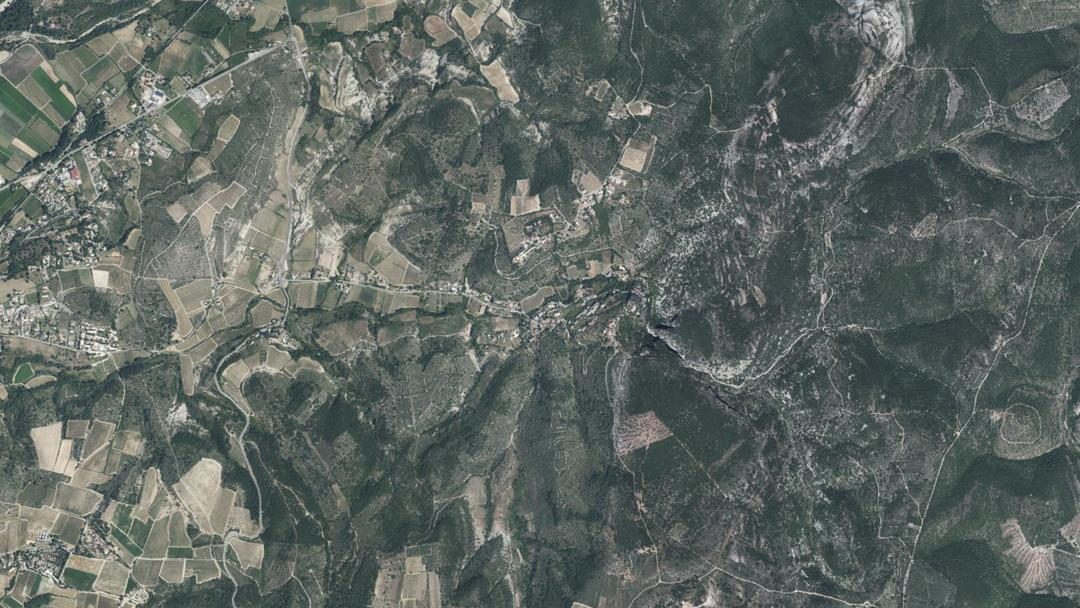 Photo 2 — Rochecolombe, Ardèche (07200)