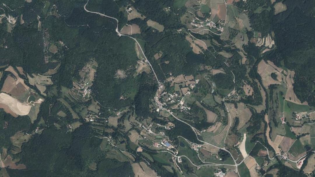 Photo 2 — Saint-Apollinaire-de-Rias, Ardèche (07240)