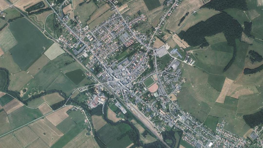 Photo 2 — Carignan, Ardennes (08110)