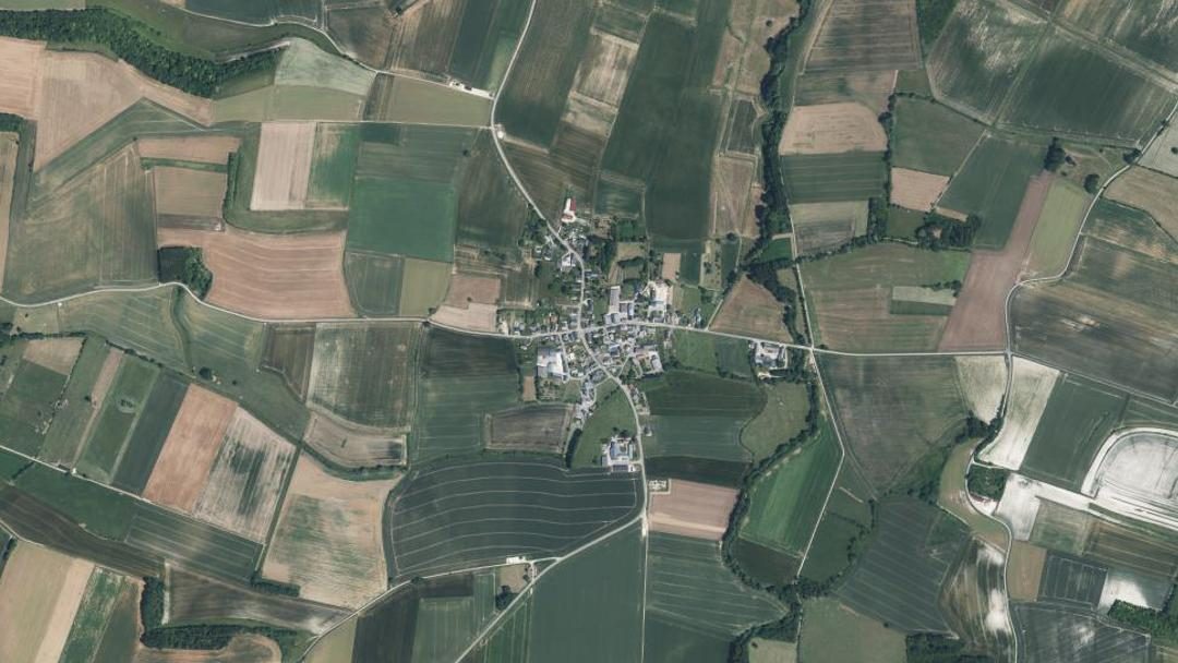 Photo 2 — Hauteville, Ardennes (08300)