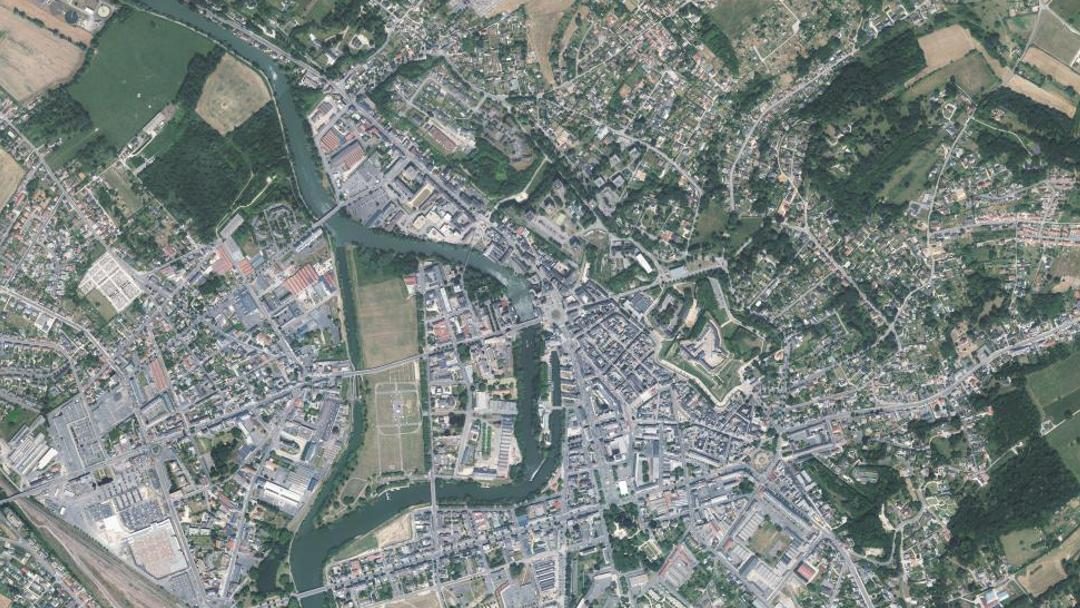 Photo 3 — Sedan, Ardennes (08200)