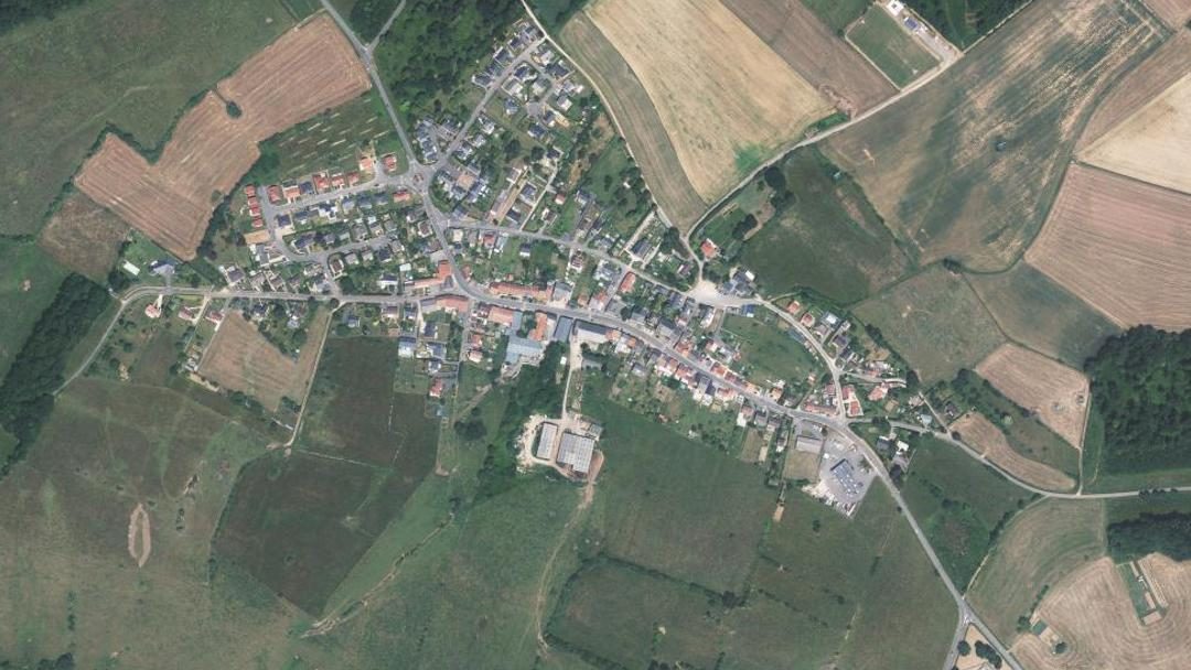 Photo 2 — Ville-sur-Lumes, Ardennes (08440)