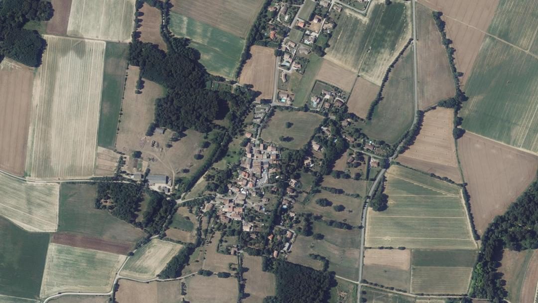 Photo 2 — Les Issards, Ariège (09100)