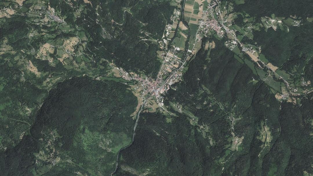 Photo 2 — Seix, Ariège (09140)