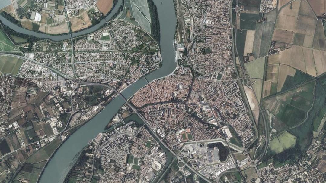 Photo 5 — Arles, Bouches-du-Rhône (13280)