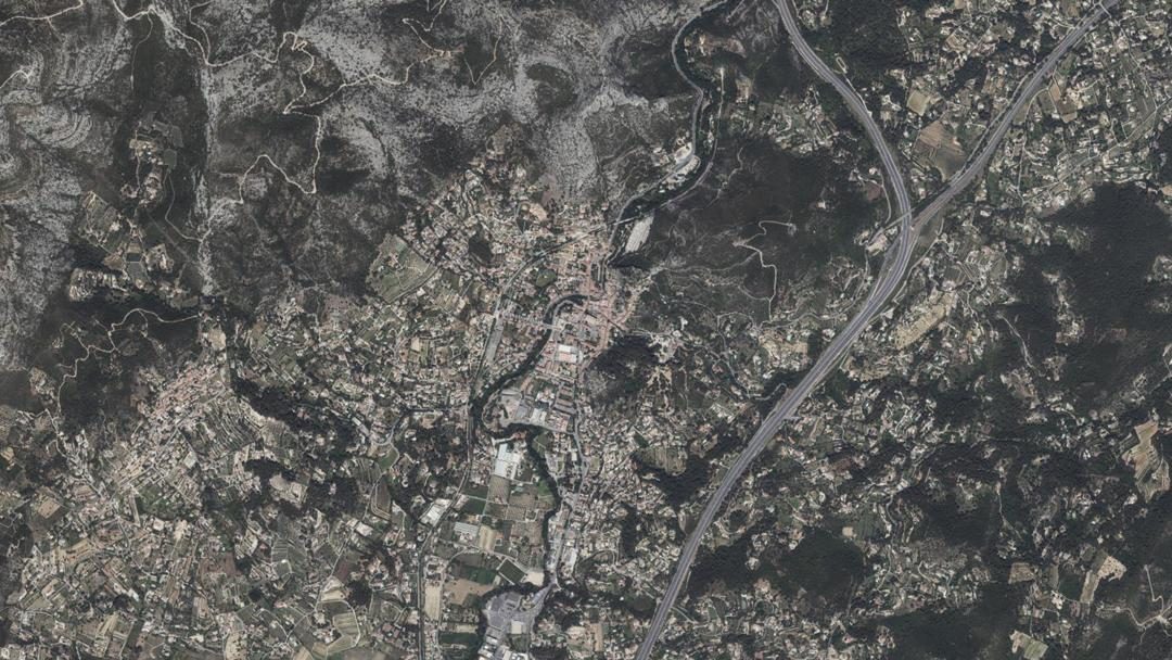 Photo 2 — Roquevaire, Bouches-du-Rhône (13360)
