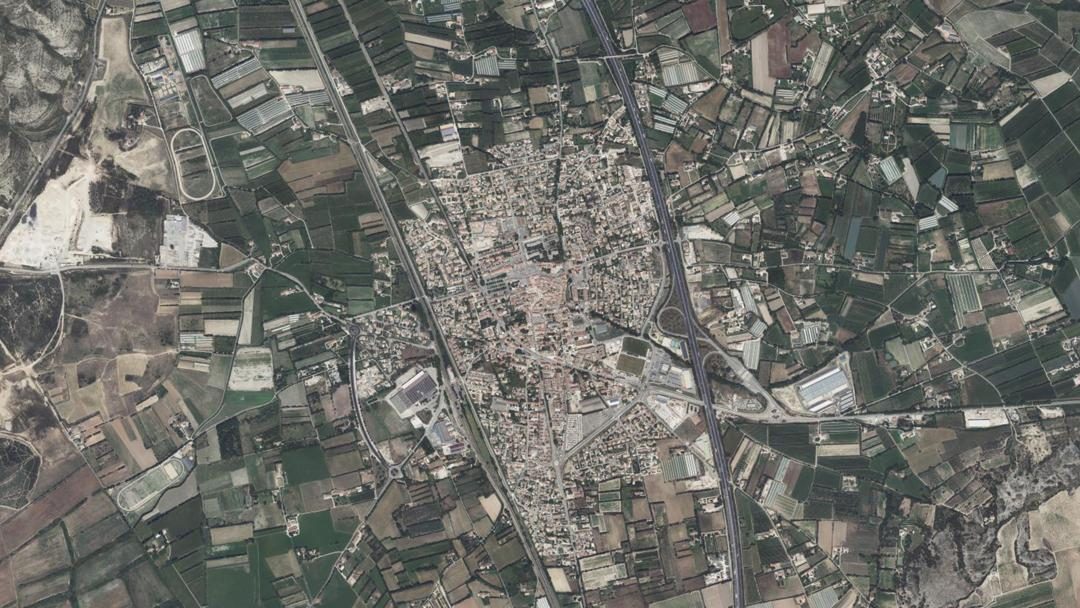 Photo 6 — Sénas, Bouches-du-Rhône (13560)