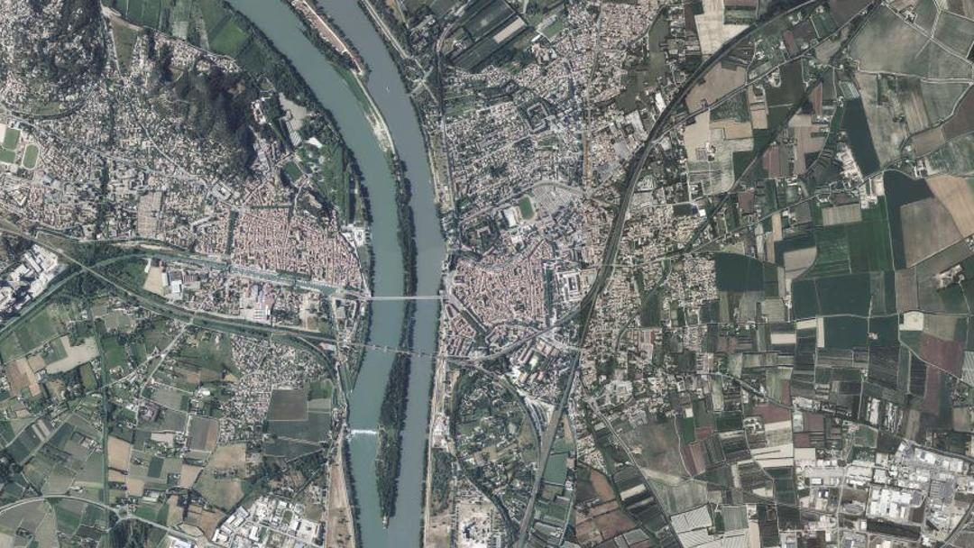 Photo 3 — Tarascon, Bouches-du-Rhône (13150)