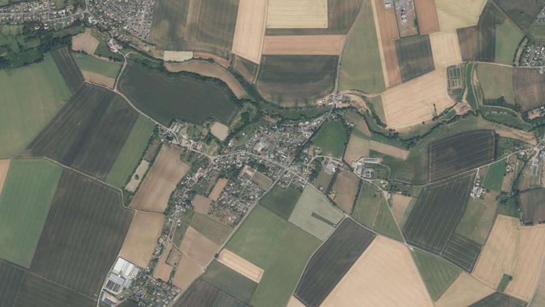 Photo 3 — Avenay, Calvados (14210)