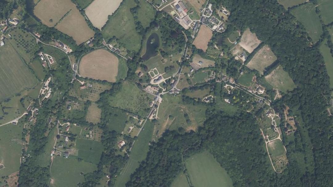 Photo 3 — Barneville-la-Bertran, Calvados (14600)