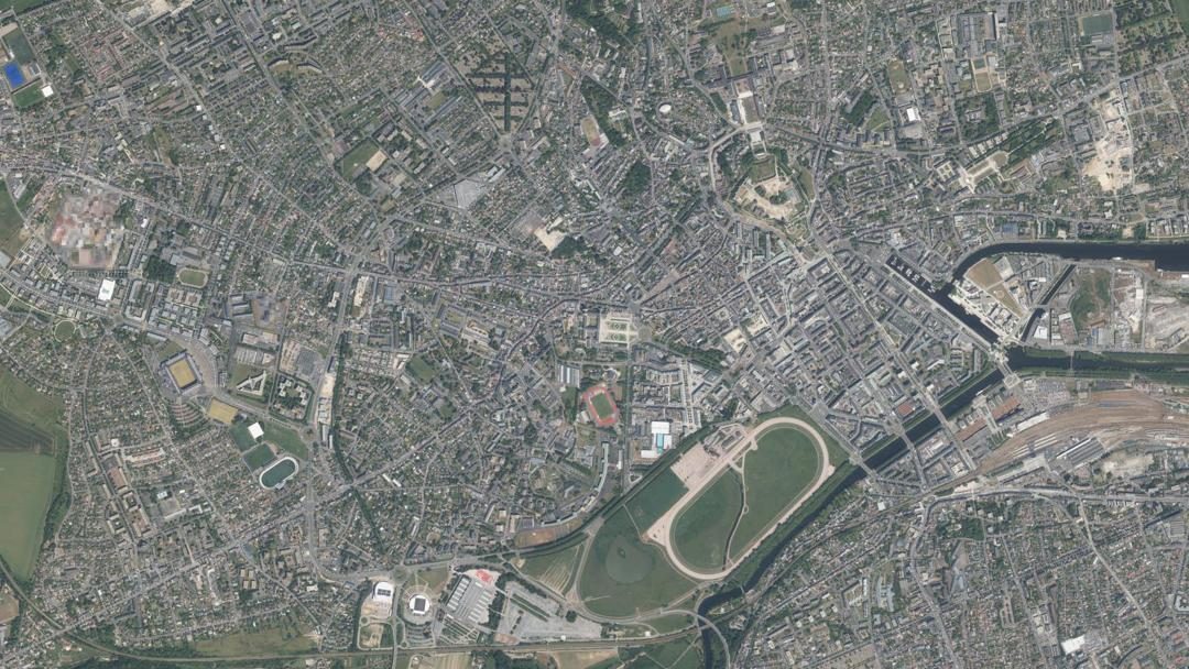 Photo 8 — Caen, Calvados (14000)