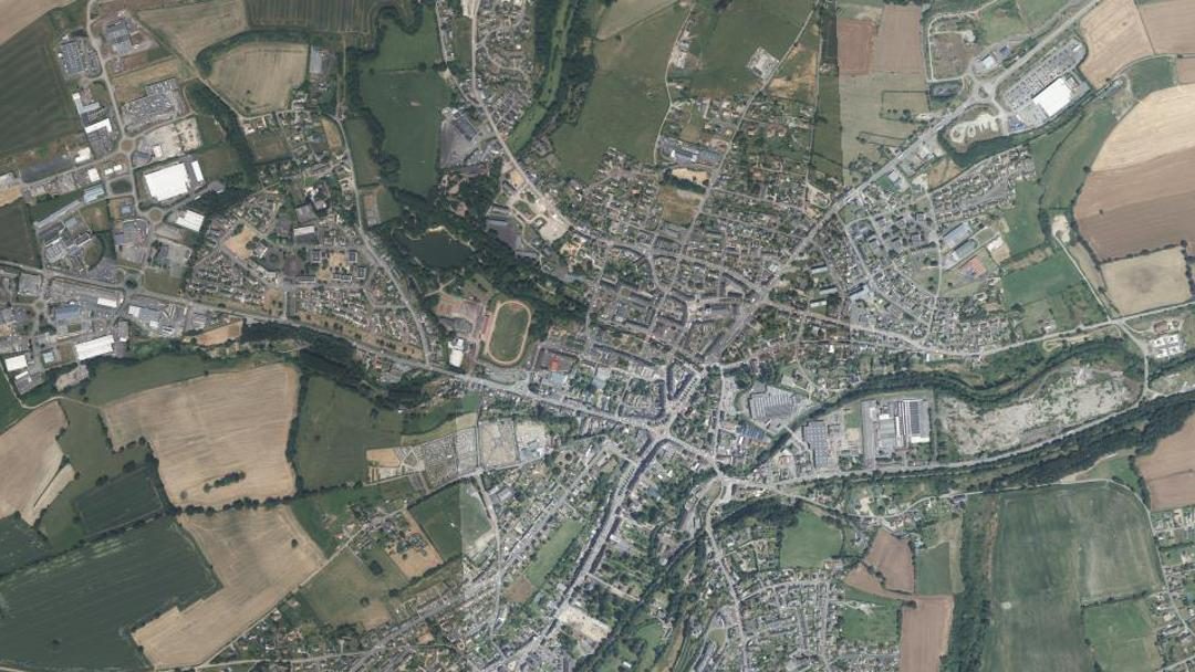 Photo 3 — Condé-en-Normandie, Calvados (14110)